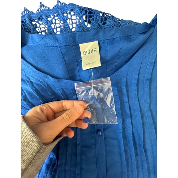 Blair Royal Blue Women's Blouse Large Lace Pleated Button-Front NWOT Boho - Picture 10 of 14